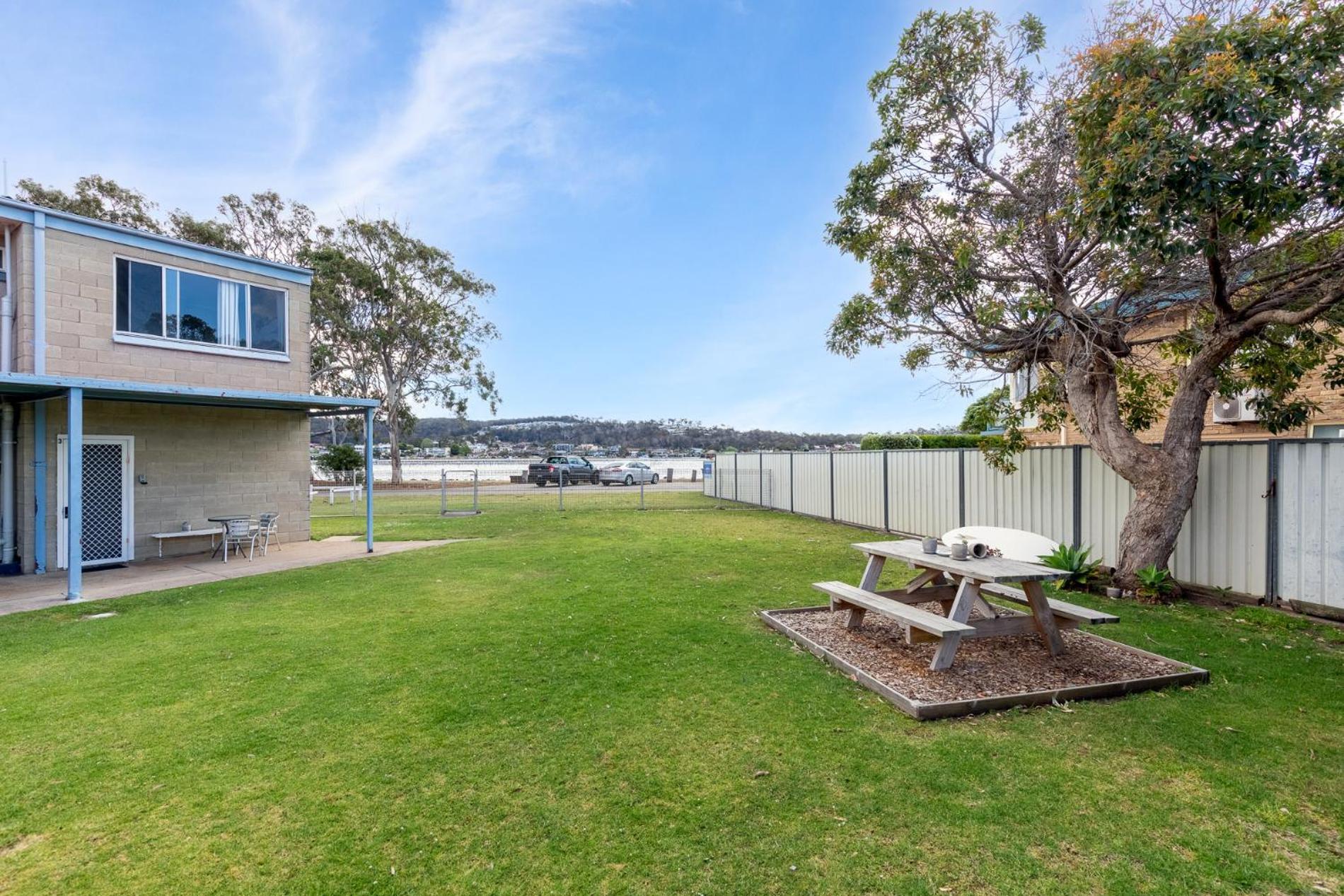 Fishpen Holiday Apartments Merimbula Exterior photo